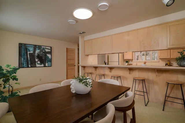 $899,000 | 44740 Garden Court, El Macero, CA 95618