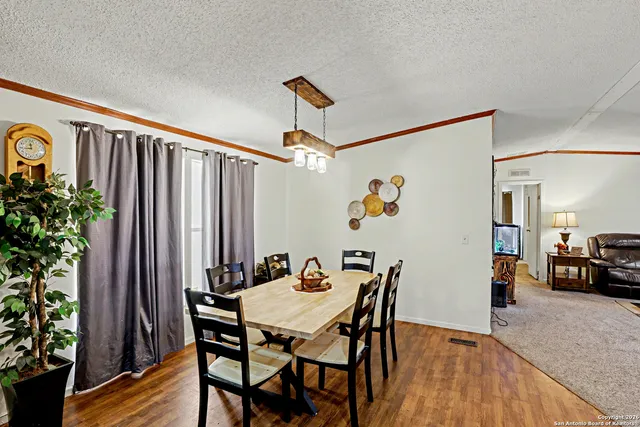 $289,990 | 1438 Country, Marion, TX 78124