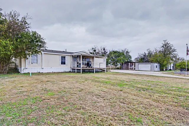 $289,990 | 1438 Country, Marion, TX 78124