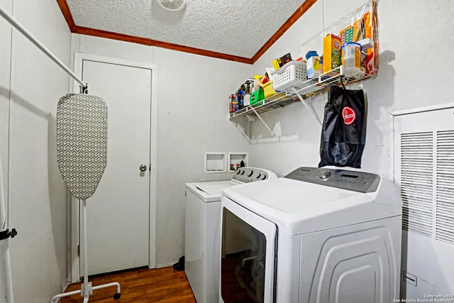 $289,990 | 1438 Country, Marion, TX 78124