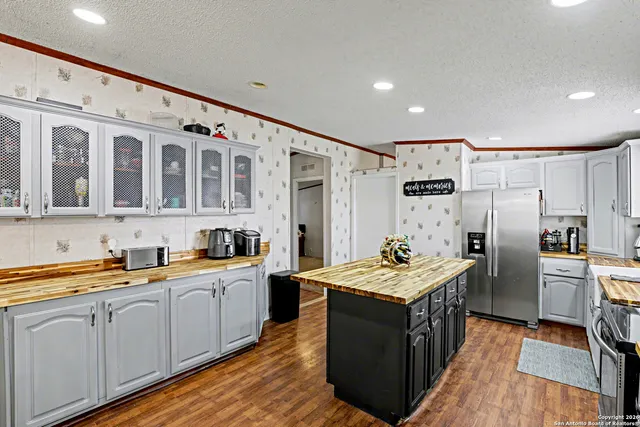 $289,990 | 1438 Country, Marion, TX 78124