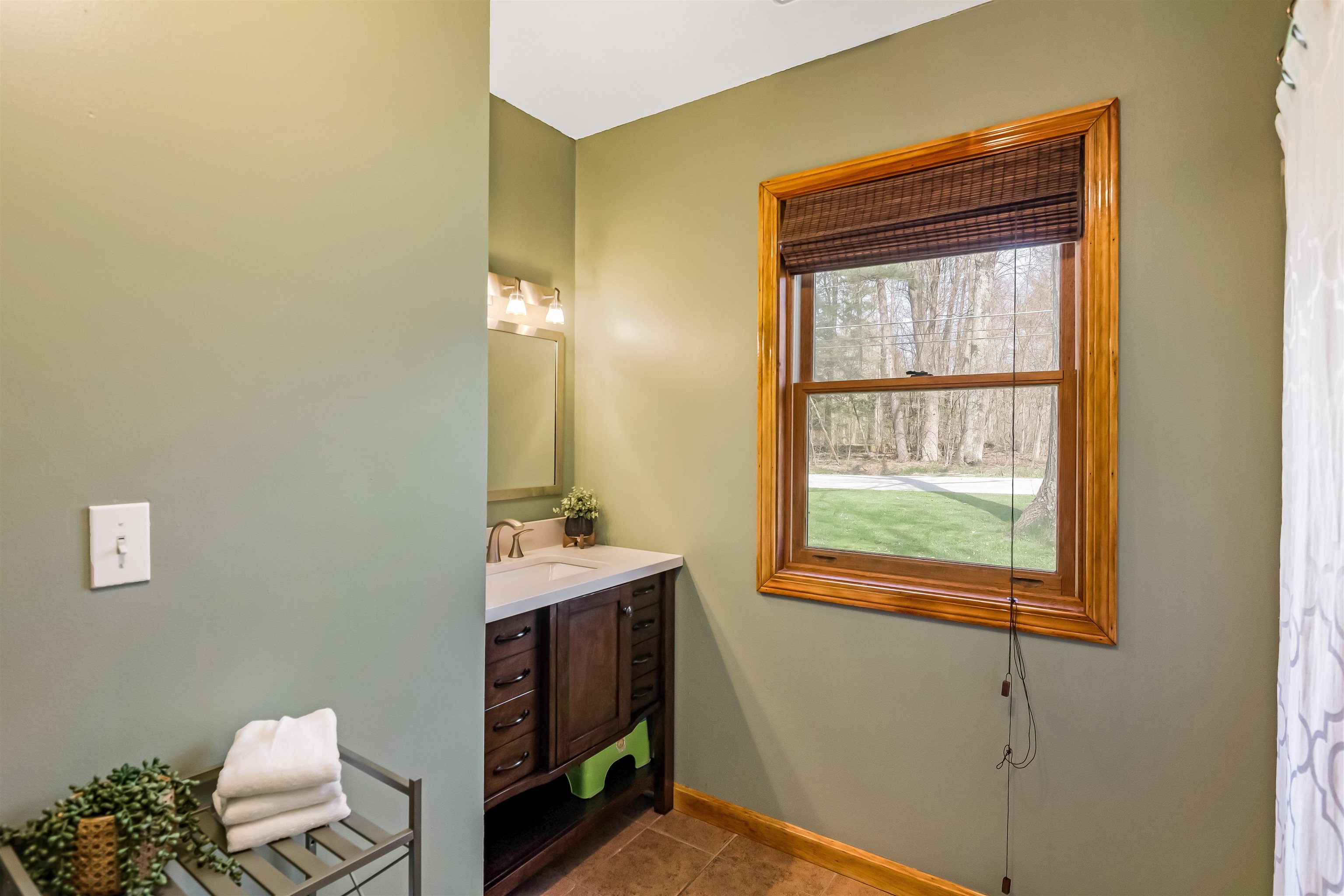 500 Sanderson Road Milton, VT 05468 - Photo 11 of 33