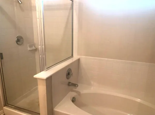 $1,875 | 1009 Middle Brook Drive, Leander, TX 78641