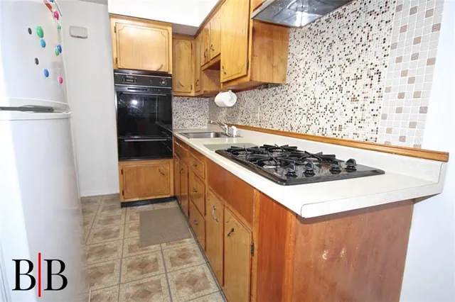 $999,000 | 2619 East 63rd Street | Mill Basin