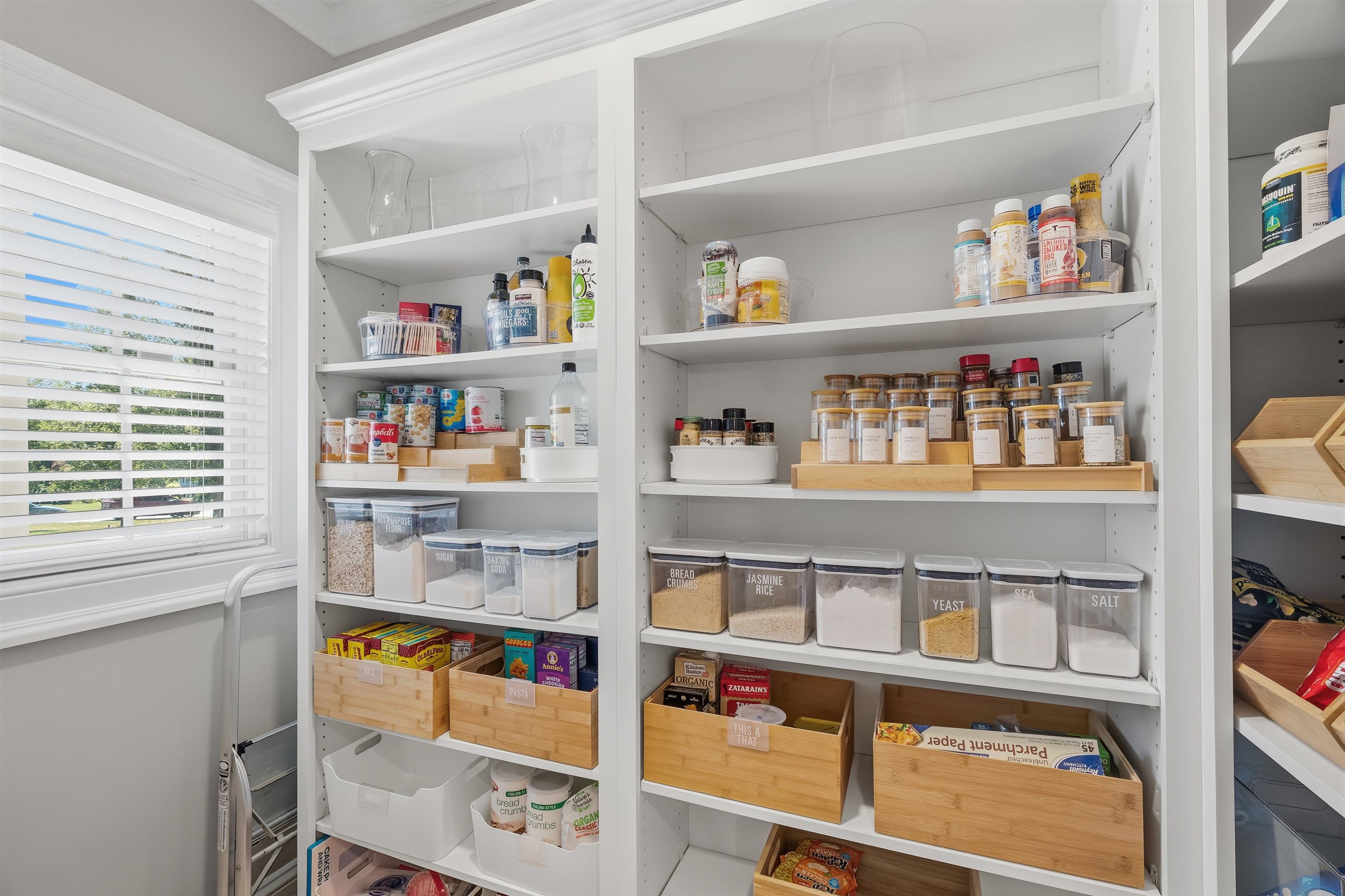 17 Bennington Road Windham, NH 03087 - Photo 11 of 58 Gallery Image 11