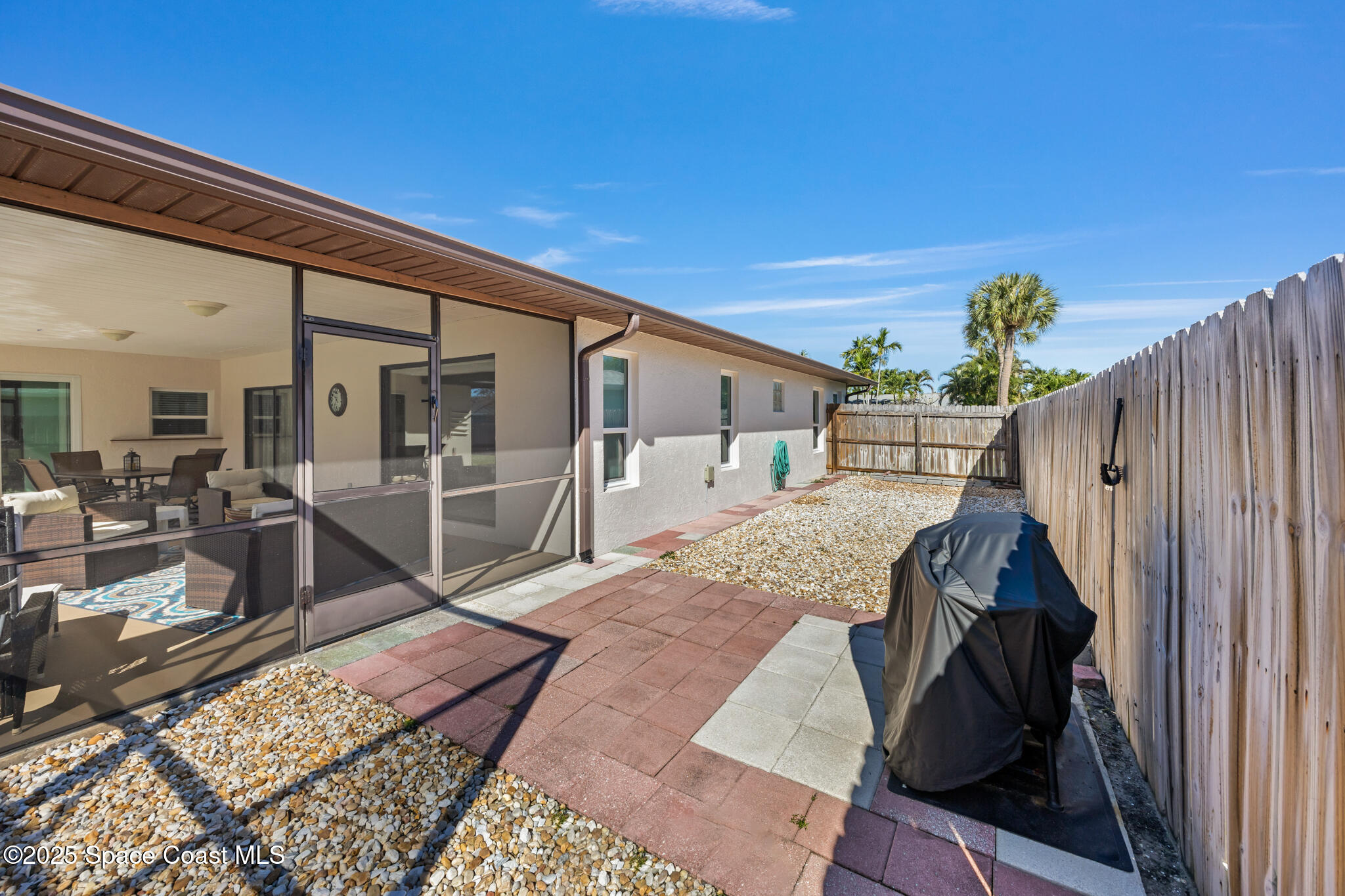 419 Coach Road Satellite Beach, FL 32937 - Photo 5 of 37 Side Yard