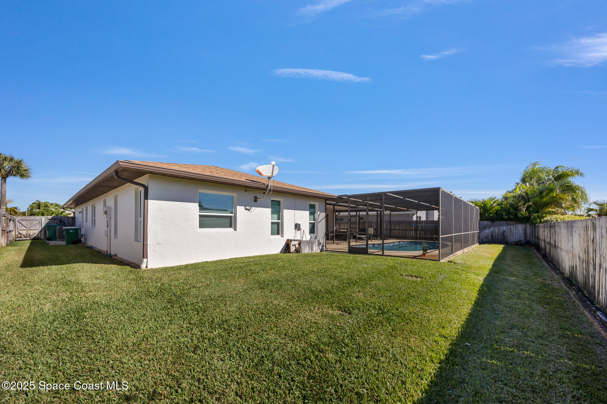 419 Coach Road Satellite Beach, FL 32937 - Photo 6 of 37 Backyard