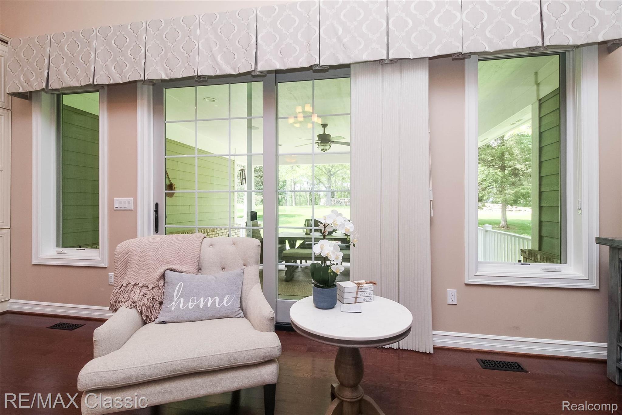 496 Inverness Highland, MI 48357 - Photo 19 of 53 17.jpg