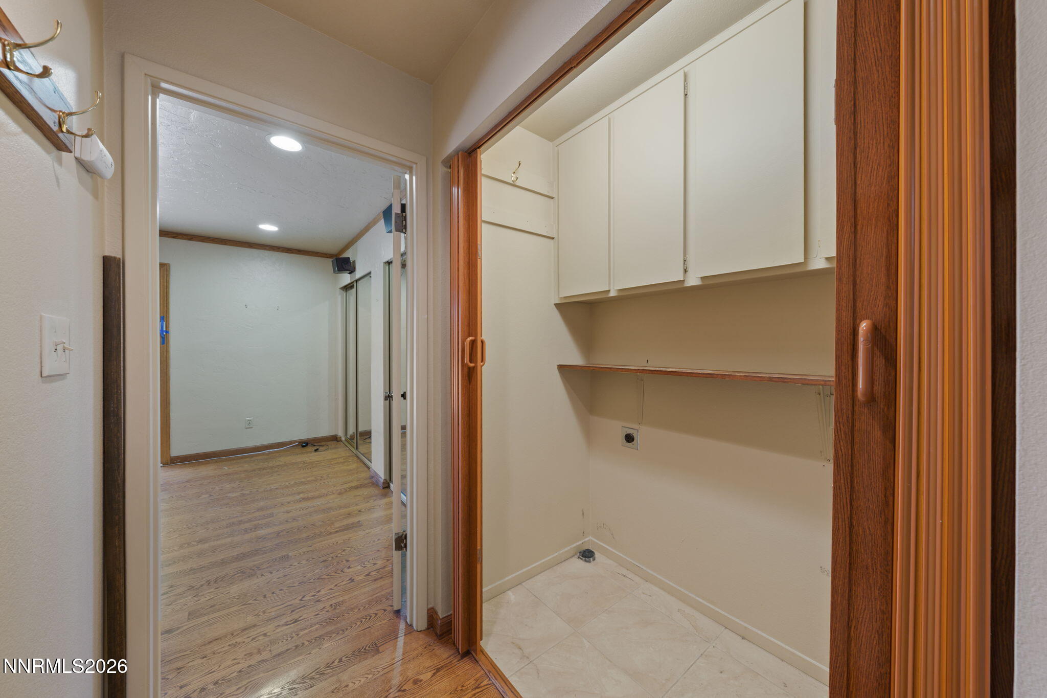 2230 King Edward Drive Reno, NV 89503 - Photo 30 of 51 32-web-or-mls-A7V05124