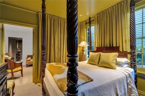 $1,425,000 | 1535 Camp Place, New Orleans, LA 70130