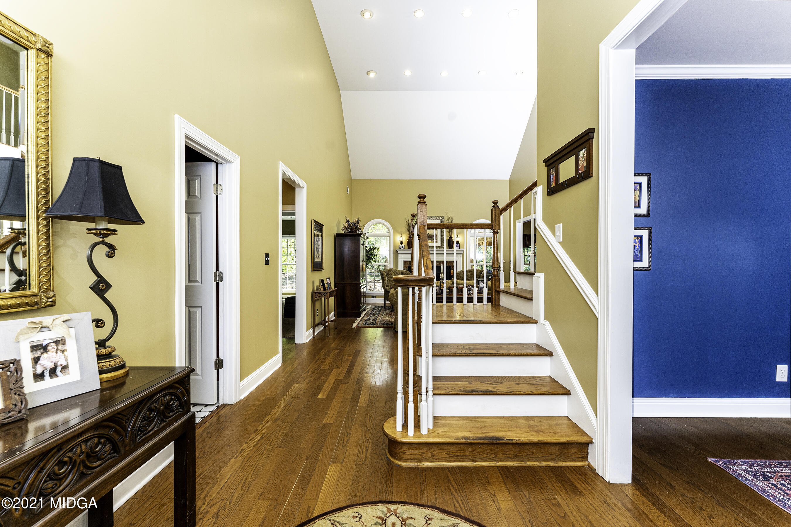 3368 Tidwell Road Lizella, GA 31052 - Photo 7 of 43 a view of entryway and hall with wooden floor