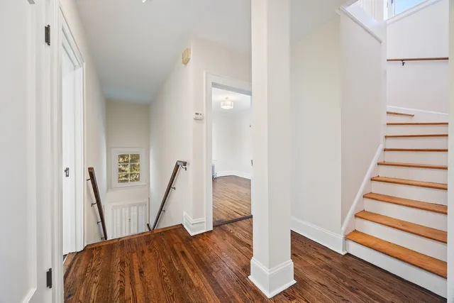 $2,735,000 | 527 Warwick Road, Kenilworth, IL 60043