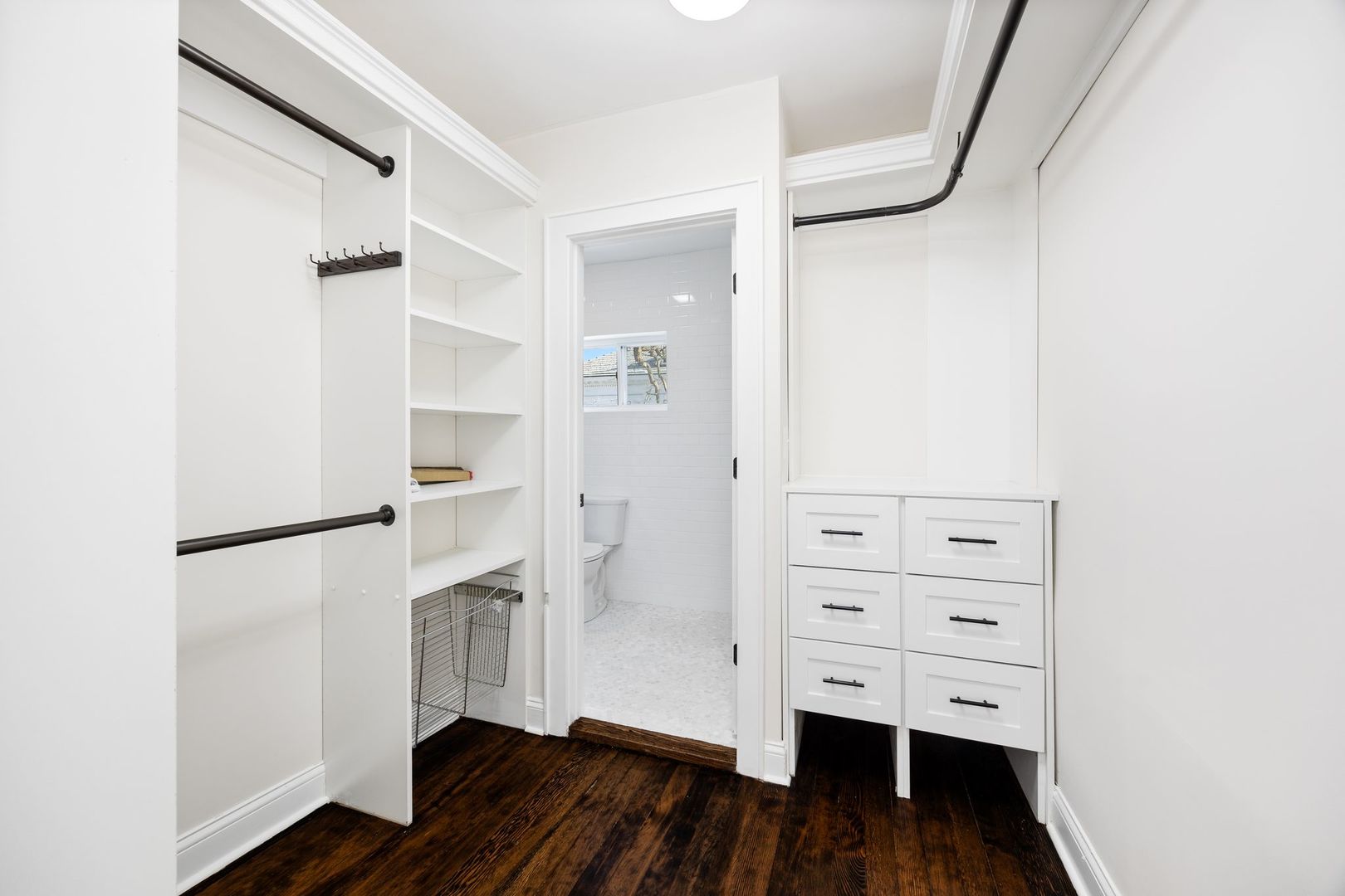 527 Warwick Road Kenilworth, IL 60043 - Photo 34 of 57