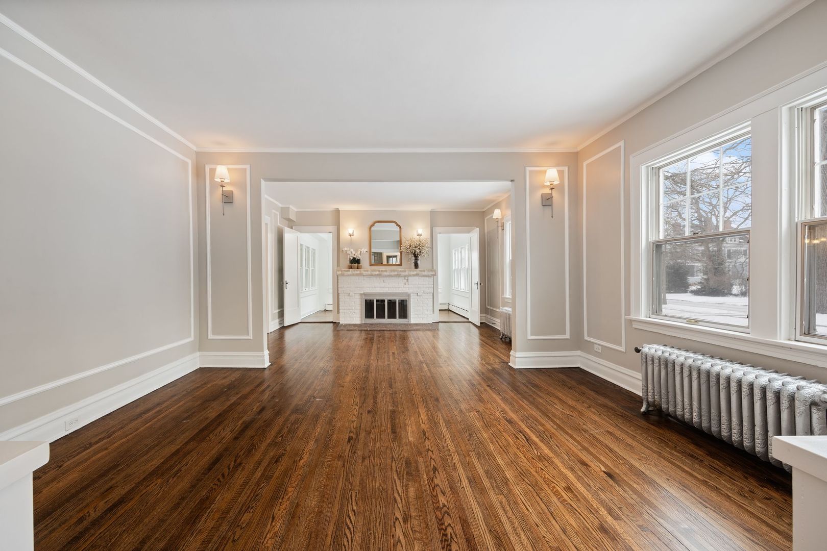 527 Warwick Road Kenilworth, IL 60043 - Photo 4 of 57