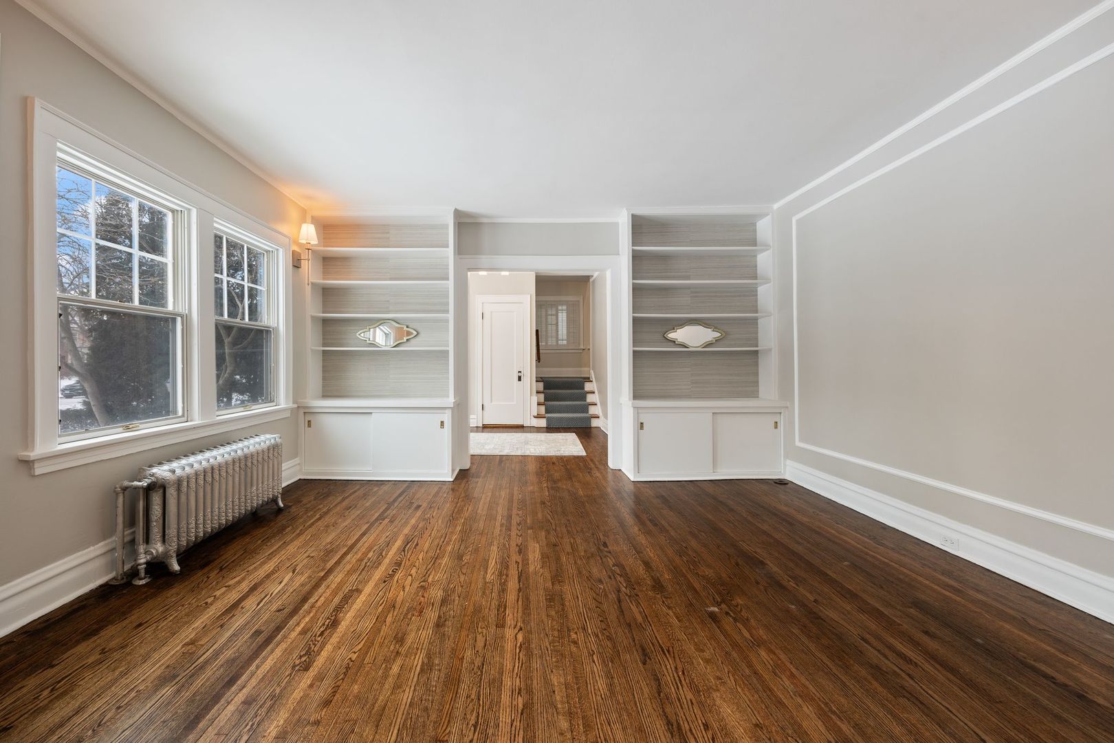 527 Warwick Road Kenilworth, IL 60043 - Photo 5 of 57