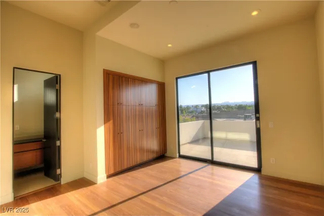 $7,000 | 7438 Yonie Court, Las Vegas, NV 89117