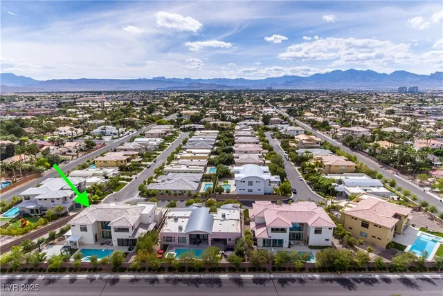 $7,000 | 7438 Yonie Court, Las Vegas, NV 89117