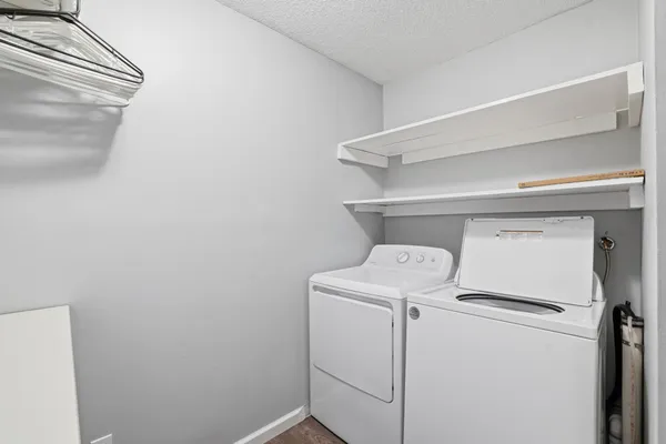 $231,900 | 1900 Coon Rapids Boulevard Northwest, Unit 4, Coon Rapids, MN 55433