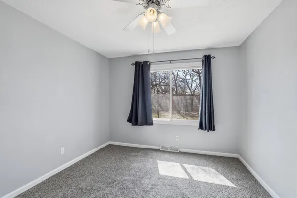 $231,900 | 1900 Coon Rapids Boulevard Northwest, Unit 4, Coon Rapids, MN 55433