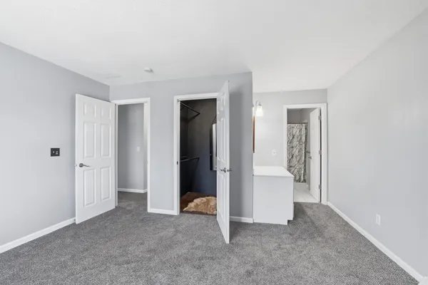 $231,900 | 1900 Coon Rapids Boulevard Northwest, Unit 4, Coon Rapids, MN 55433