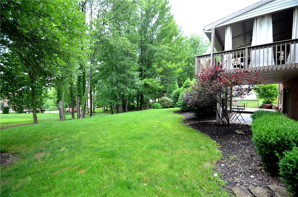 603 Heritage Place Cranberry Township, PA 16066 - Photo 24 of 25 a view of a house with backyard and garden