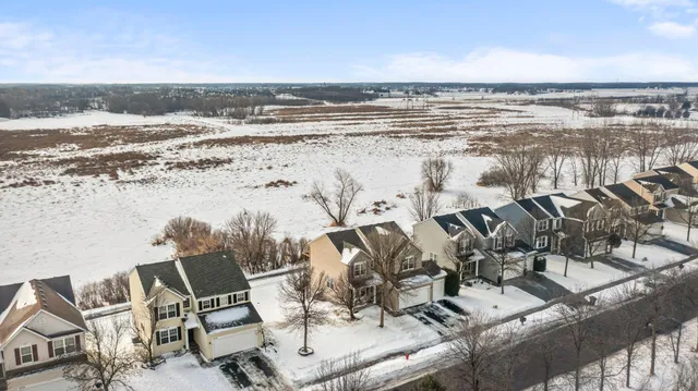 $424,900 | 10305 41st Place Northeast, St. Michael, MN 55376