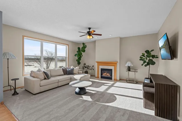 $424,900 | 10305 41st Place Northeast, St. Michael, MN 55376