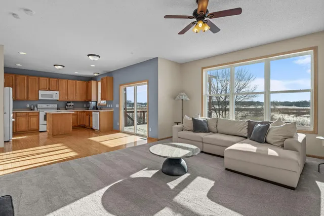 $424,900 | 10305 41st Place Northeast, St. Michael, MN 55376