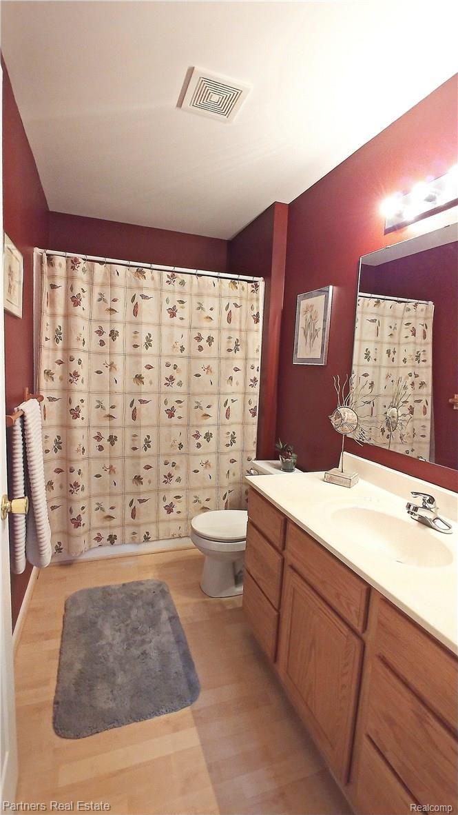5371 Dutton Road Gregory, MI 48137 - Photo 21 of 72 10a Interior.jpg