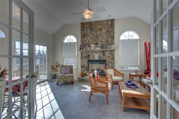 44 Mill Road Wilmington, MA 01887 - Photo 9 of 17 Gallery Image 9