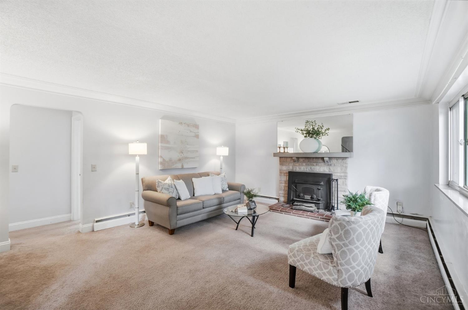 3671 Hubble Road Cincinnati, OH 45247 - Photo 6 of 36 Gallery Image 6