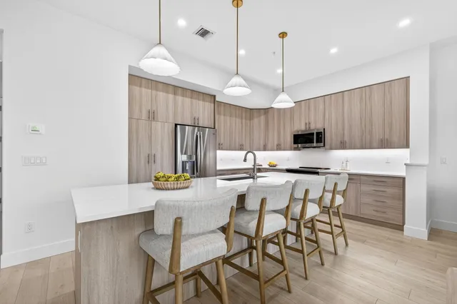 $1,119,900 | 125 Water Pointe Place, Unit 28, Jupiter, FL 33477