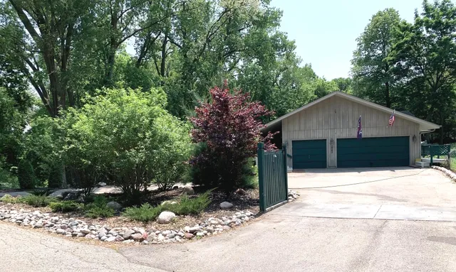 $667,000 | 1816 Eastwood Avenue, Janesville, WI 53545