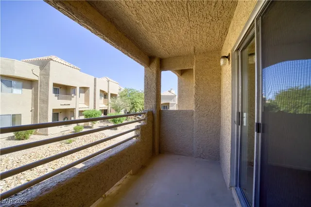 $147,000 | 2232 Aspen Mirror Way, Unit 202, Laughlin, NV 89029