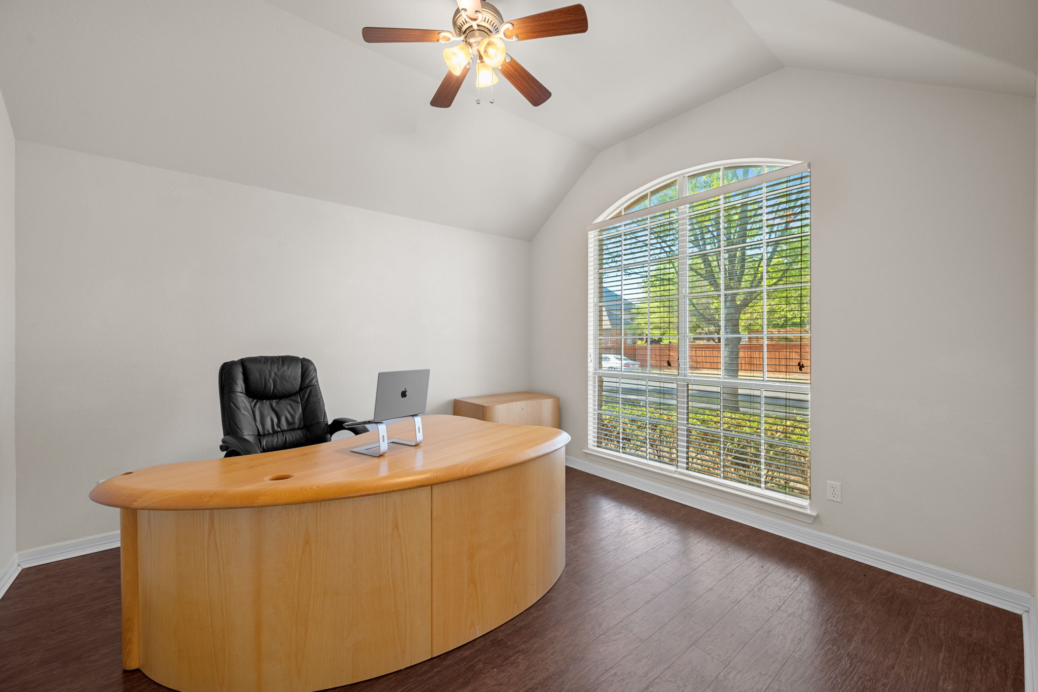 2221 Village View Loop Pflugerville, TX 78660 - Photo 6 of 25 a living room with a couch and a window