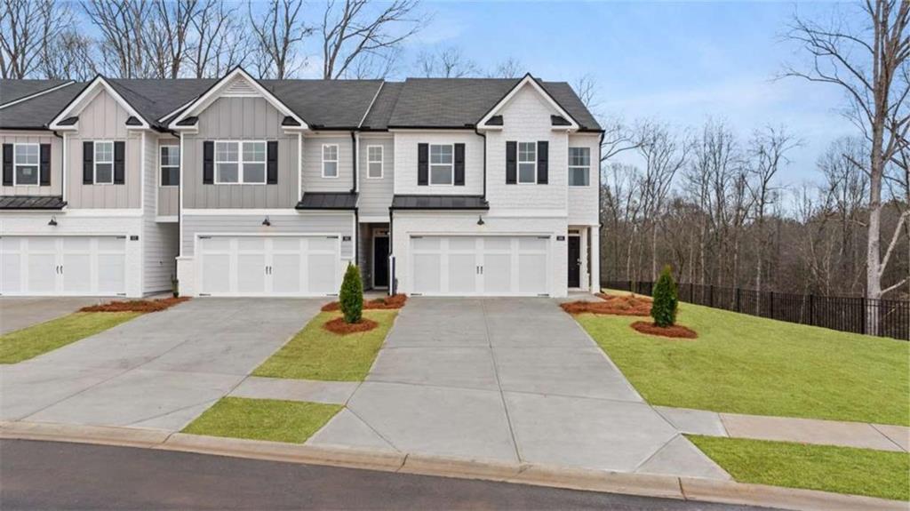 225 Sound Circle Stockbridge, GA 30281 - Photo 2 of 67