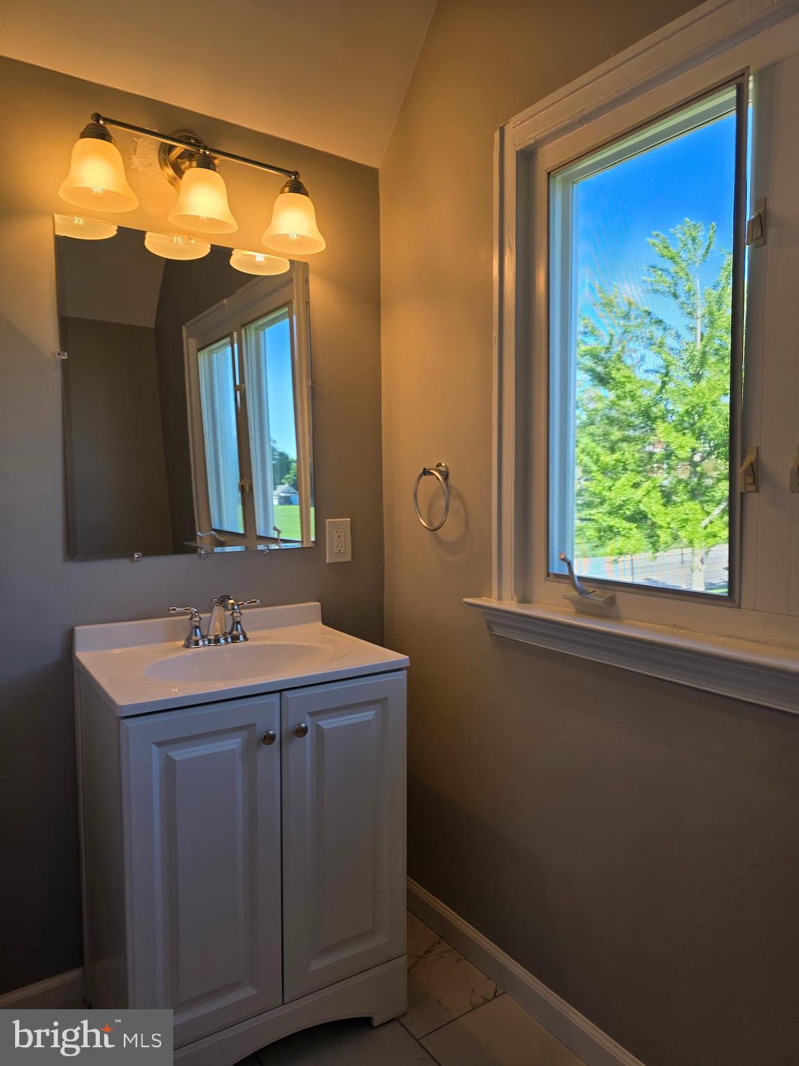 605 South Eagle Road Havertown, PA 19083 - Photo 21 of 25