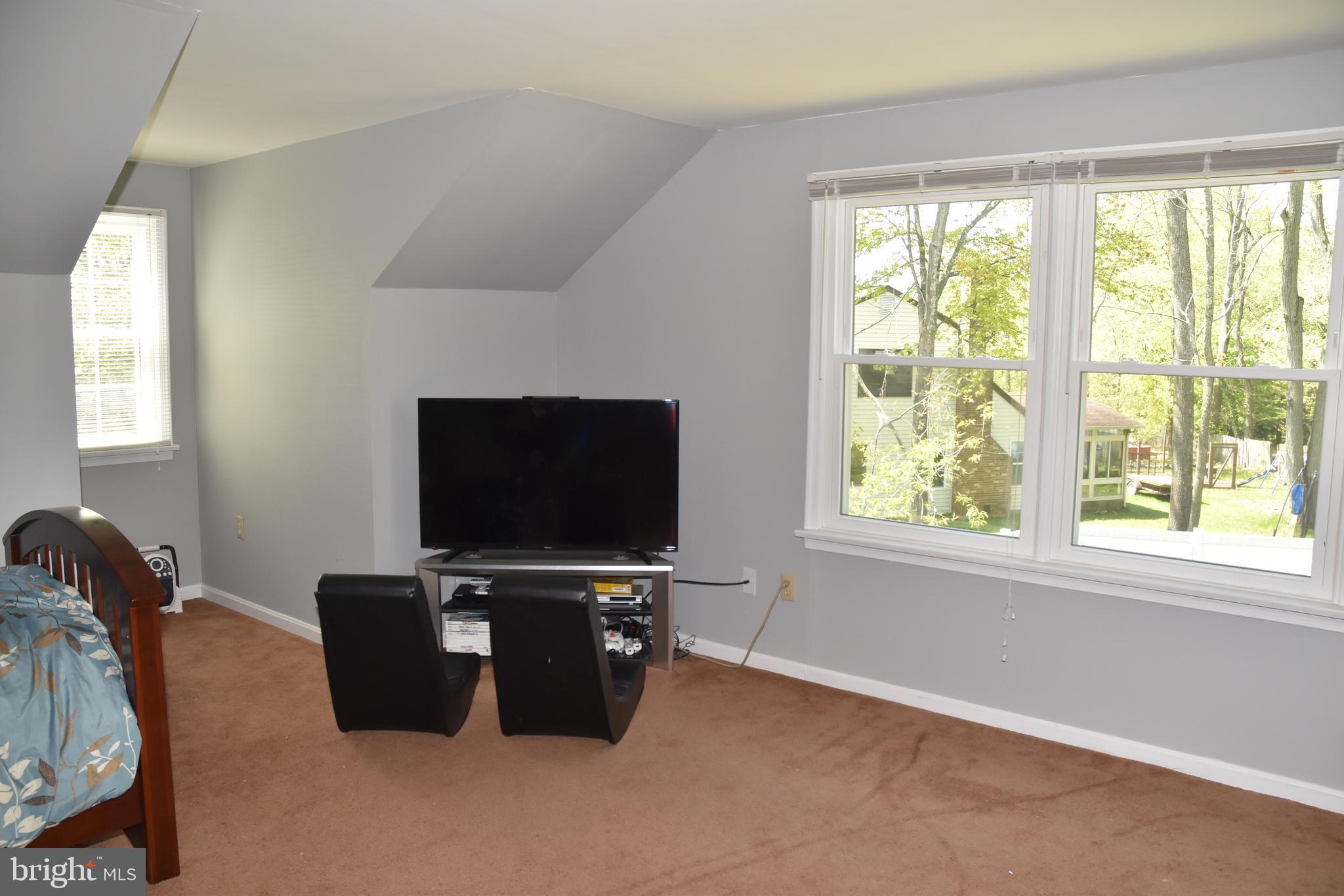 225 Knapp Road Lansdale, PA 19446 - Photo 25 of 29 Gallery Image 25