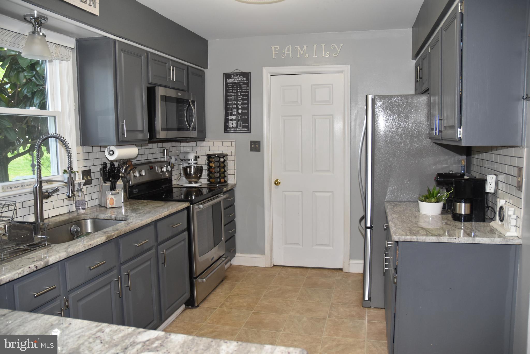 225 Knapp Road Lansdale, PA 19446 - Photo 7 of 29 Gallery Image 7