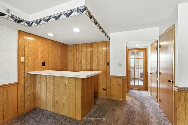 $294,900 | 10549 Illinois Court, Orland Park, IL 60467