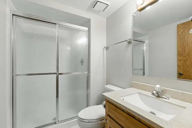 $294,900 | 10549 Illinois Court, Orland Park, IL 60467