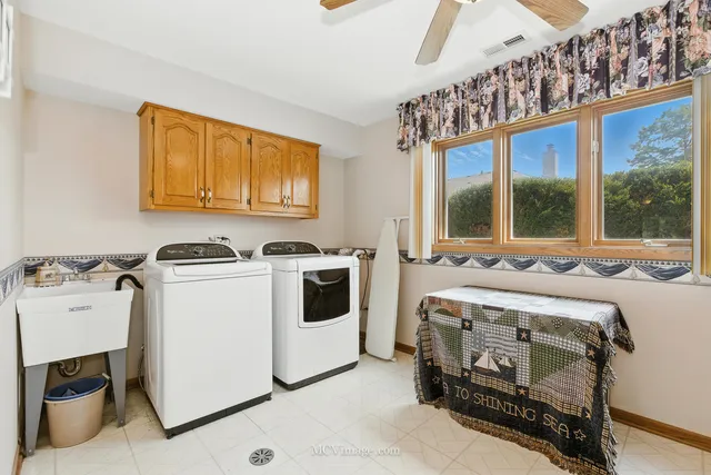 $294,900 | 10549 Illinois Court, Orland Park, IL 60467