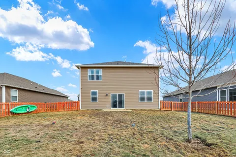 $345,000 | 796 Sonoma Lane, Greenfield, IN 46140