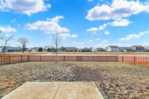 $345,000 | 796 Sonoma Lane, Greenfield, IN 46140