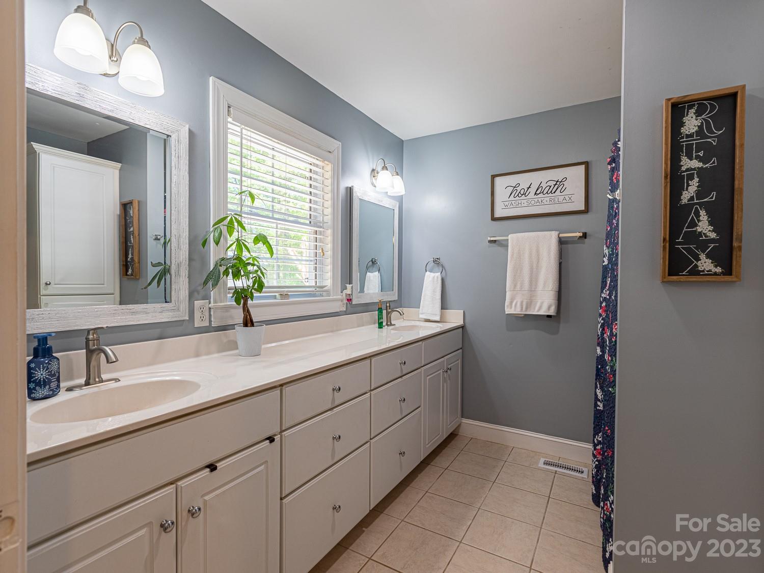 393 River Run Road Statesville, NC 28625 - Photo 16 of 38 Gallery Image 16