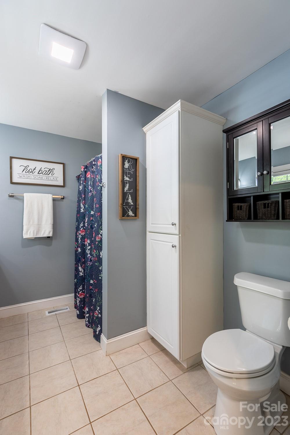 393 River Run Road Statesville, NC 28625 - Photo 17 of 38 Gallery Image 17