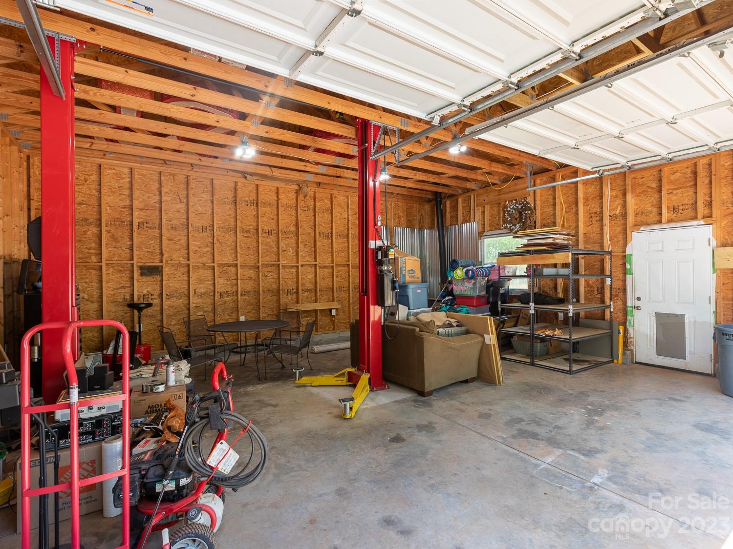 393 River Run Road Statesville, NC 28625 - Photo 32 of 38 Gallery Image 32