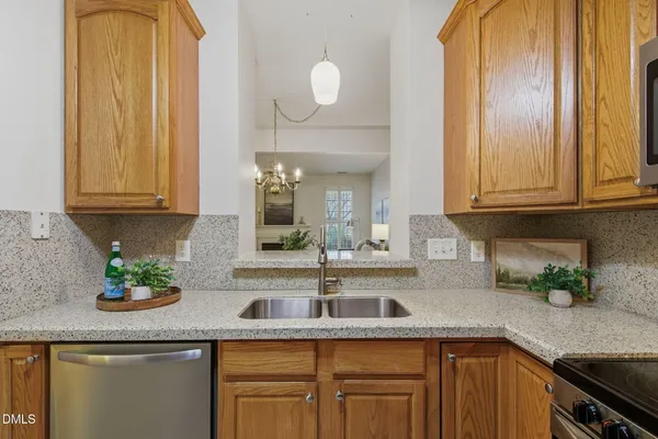 $440,000 | 438 Sawgrass Hill Court, Cary, NC 27519