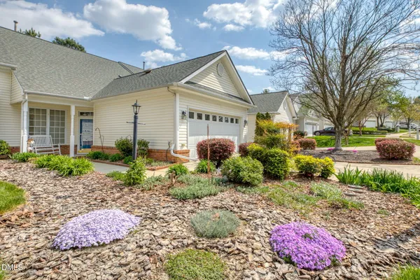 $440,000 | 438 Sawgrass Hill Court, Cary, NC 27519