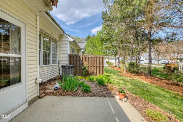 $440,000 | 438 Sawgrass Hill Court, Cary, NC 27519